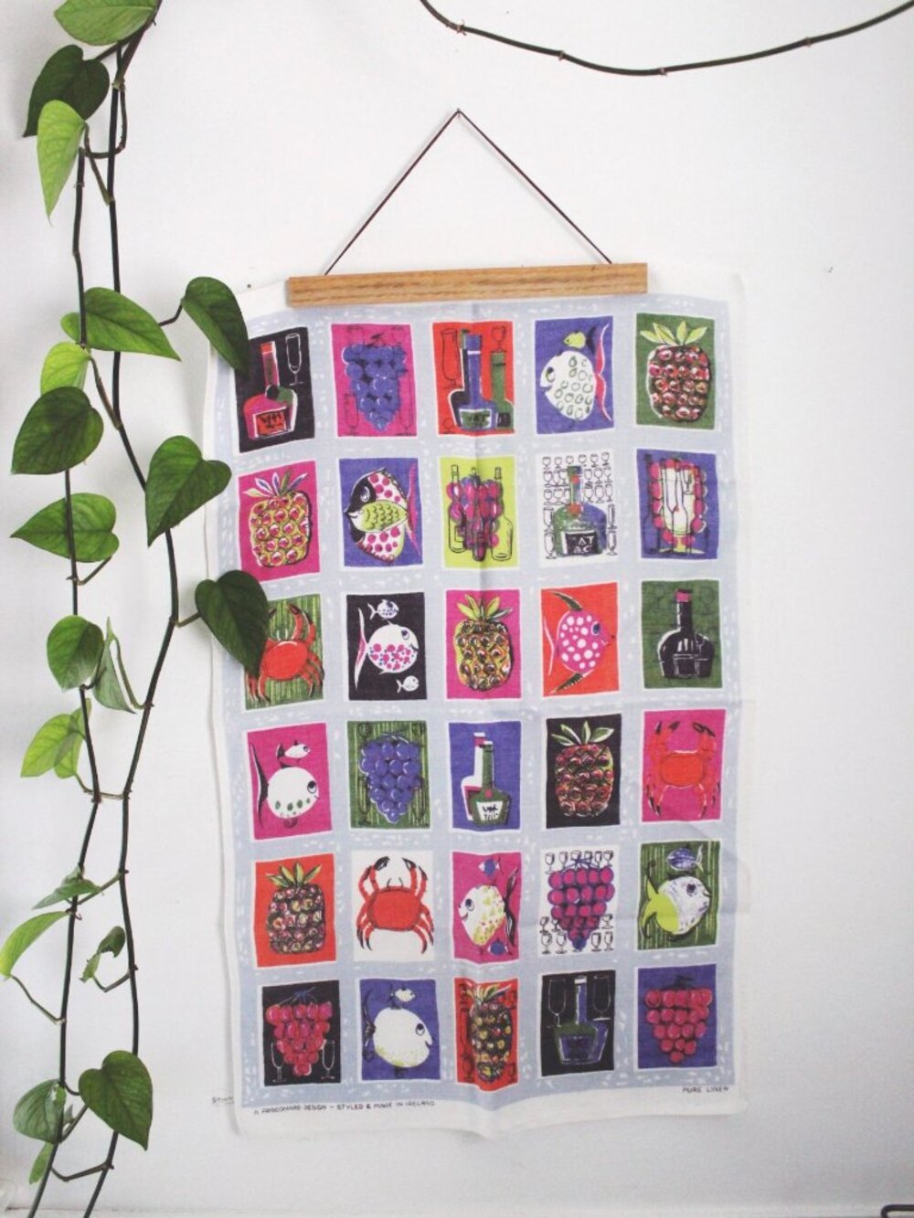Vintage Pure Linen Kitchen Tea Towel Wall Hanging Mid Century Pop Art Linen Irel
